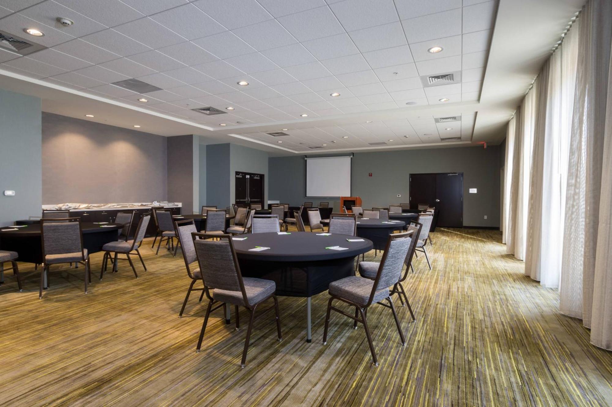 Courtyard By Marriott Fayetteville Fort Liberty - Спринг Лейк Екстериор снимка