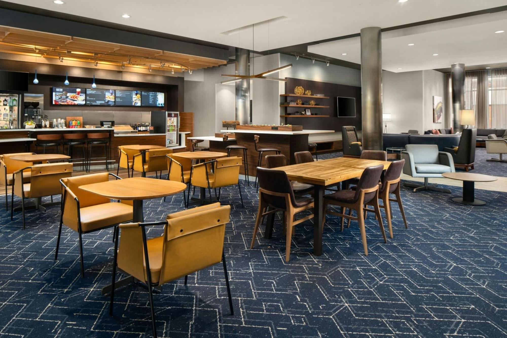 Courtyard By Marriott Fayetteville Fort Liberty - Спринг Лейк Екстериор снимка