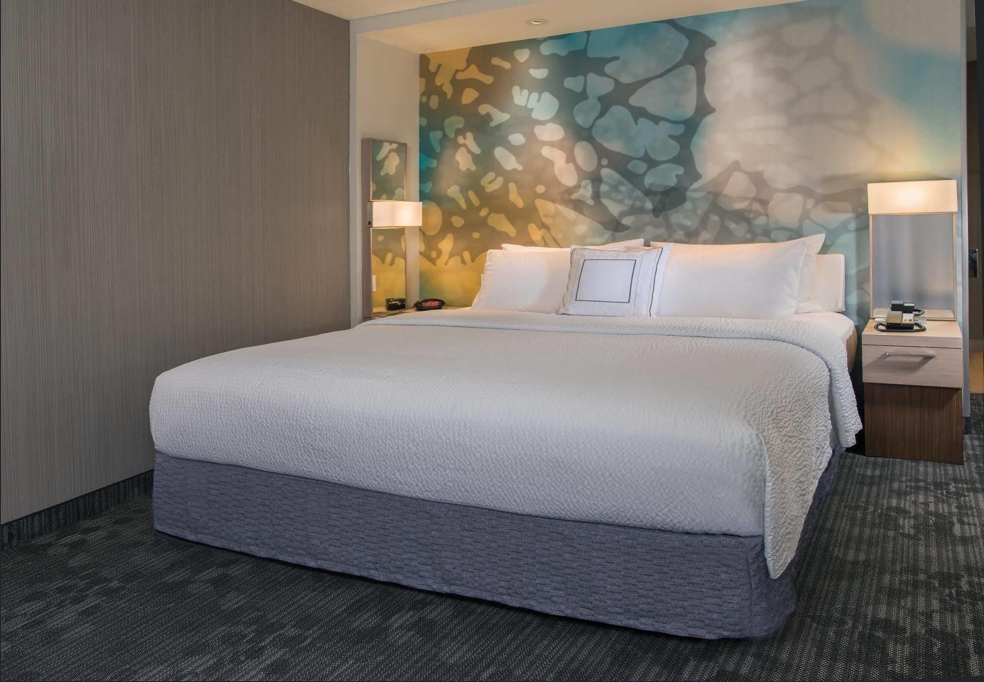 Courtyard By Marriott Fayetteville Fort Liberty - Спринг Лейк Екстериор снимка